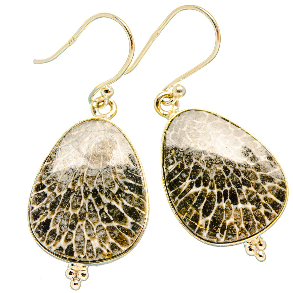 Stingray Coral Earrings handcrafted by Ana Silver Co - EARR428062 - Photo 2