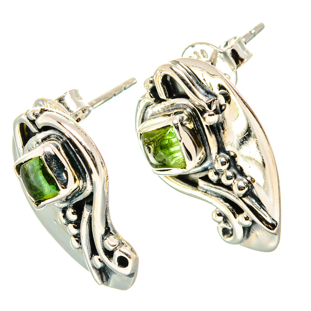 925 sterling silver peridot stud earrings with square green gemstone and straight posts