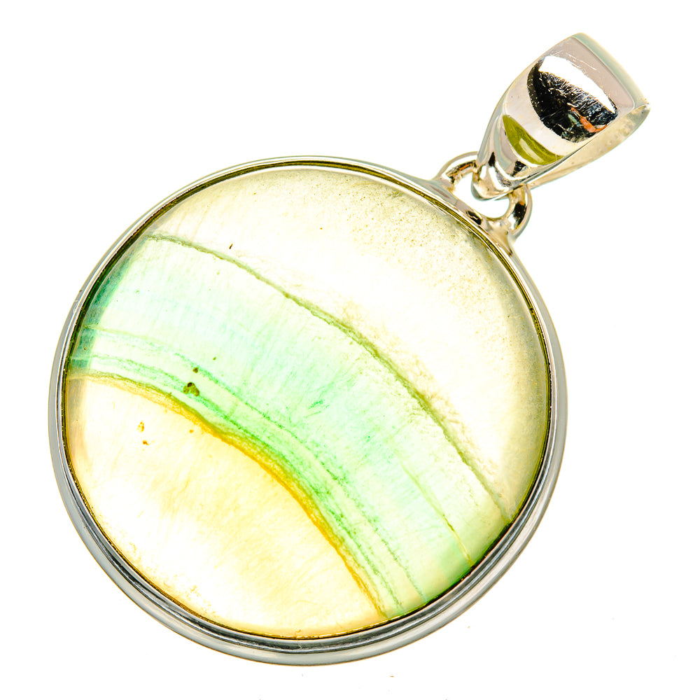 Green fluorite pendant with round cabochon, silver bezel and bail