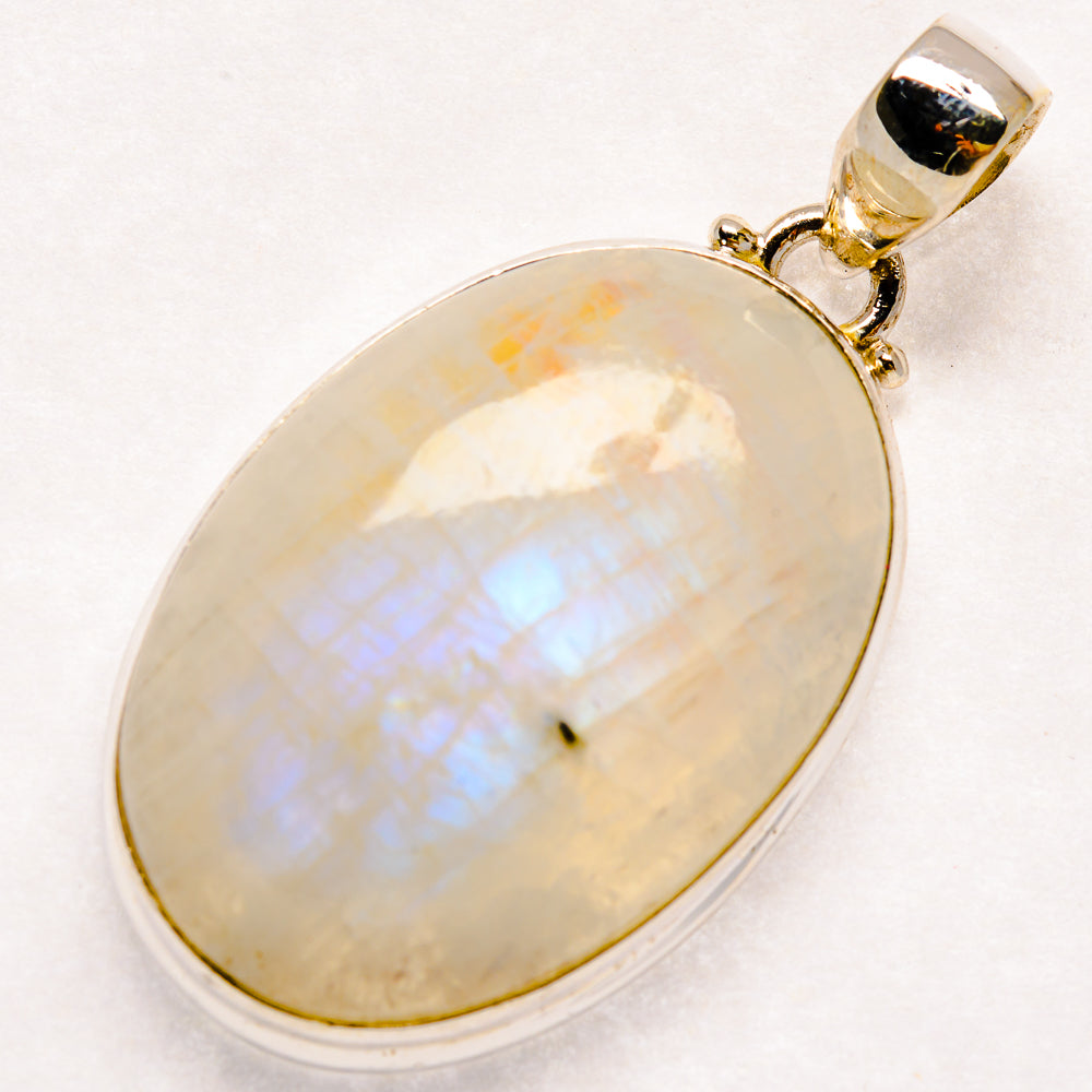 Oval rainbow moonstone pendant in 925 sterling silver, oval cabochon with top bail