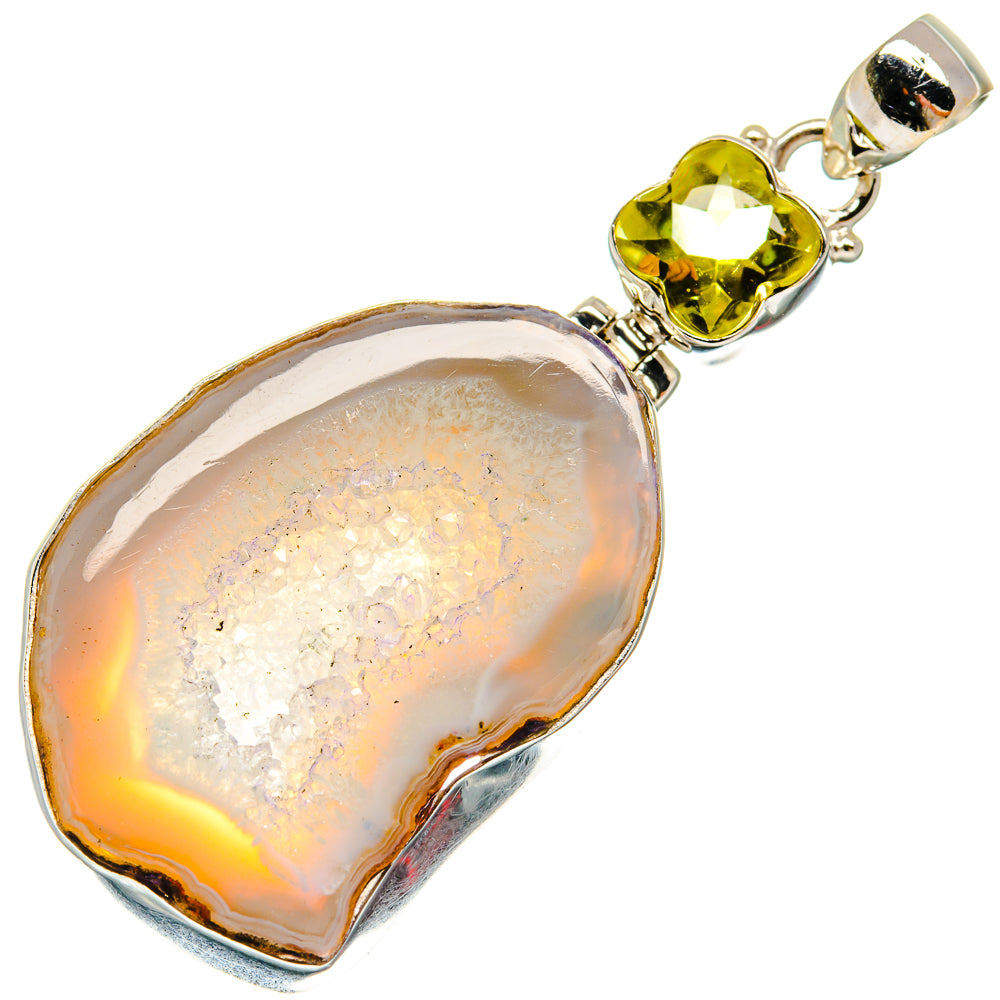 White Geode Slice Pendants handcrafted by Ana Silver Co - PD22417 - Photo 2