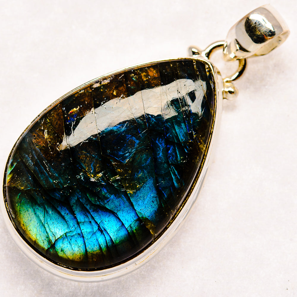Labradorite Pendants handcrafted by Ana Silver Co - PD22613 - Photo 2