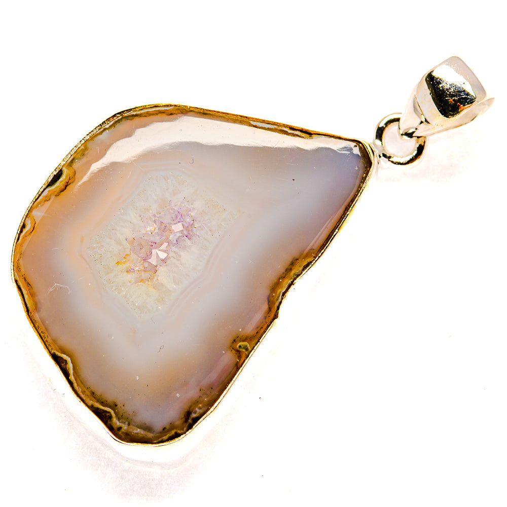 White Geode Slice Pendants handcrafted by Ana Silver Co - PD23313 - Photo 2