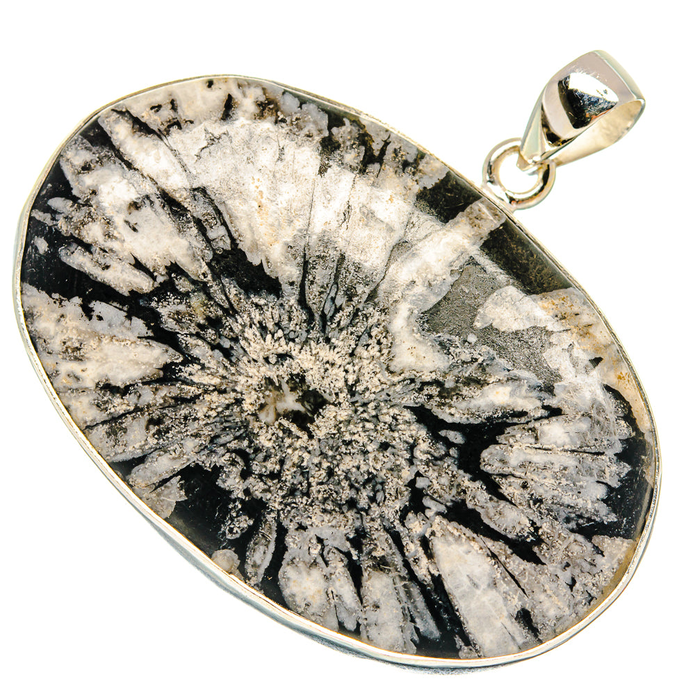 Chrysanthemum Stone Pendants handcrafted by Ana Silver Co - PD23831 - Photo 2