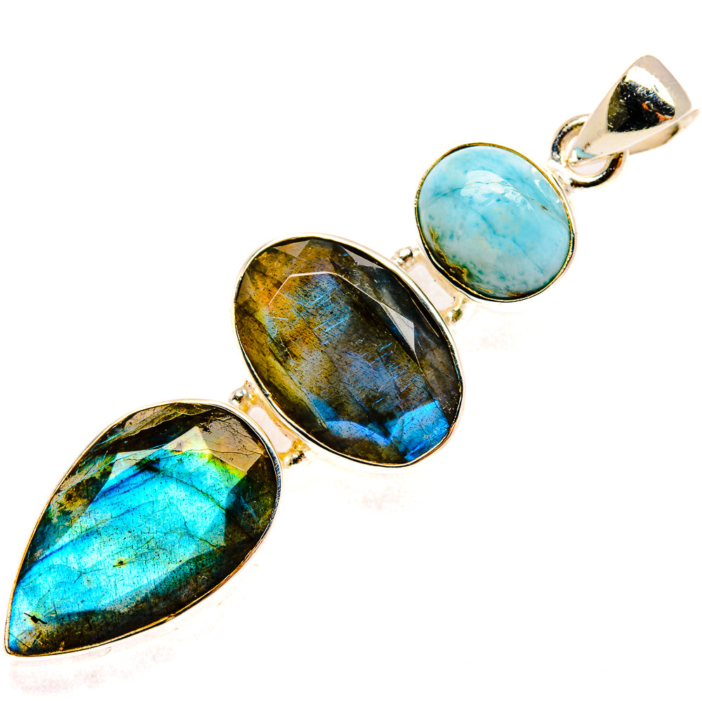 Labradorite Pendants handcrafted by Ana Silver Co - PD26944 - Photo 2
