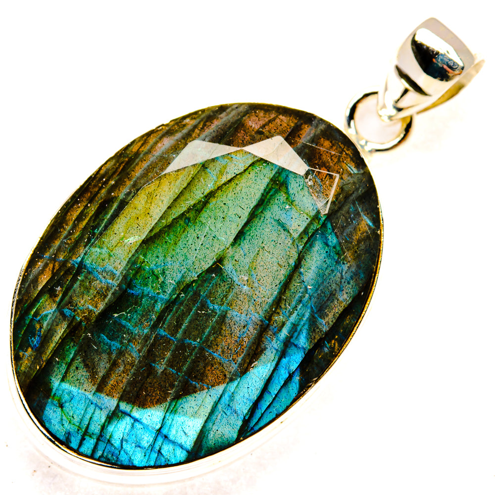 Labradorite Pendants handcrafted by Ana Silver Co - PD28702 - Photo 2