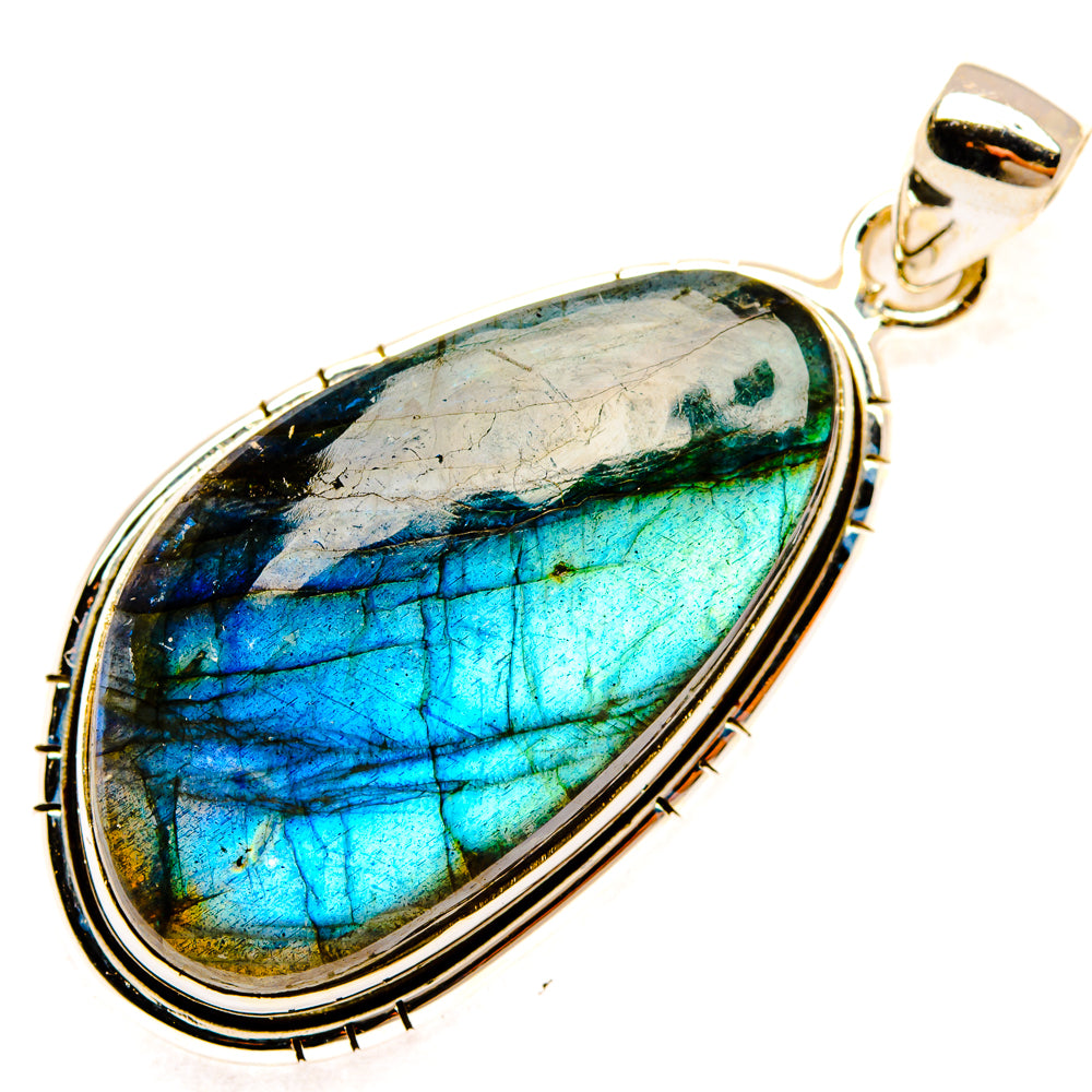 Labradorite Pendants handcrafted by Ana Silver Co - PD28825 - Photo 2