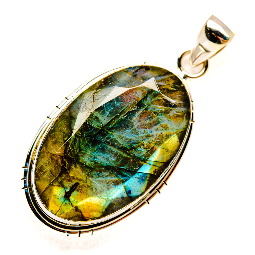 Labradorite Pendants handcrafted by Ana Silver Co - PD29102 - Photo 2