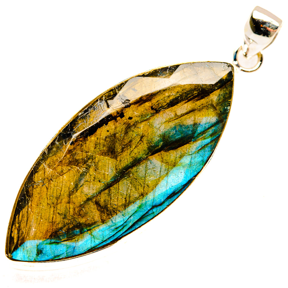Labradorite Pendants handcrafted by Ana Silver Co - PD29109 - Photo 2