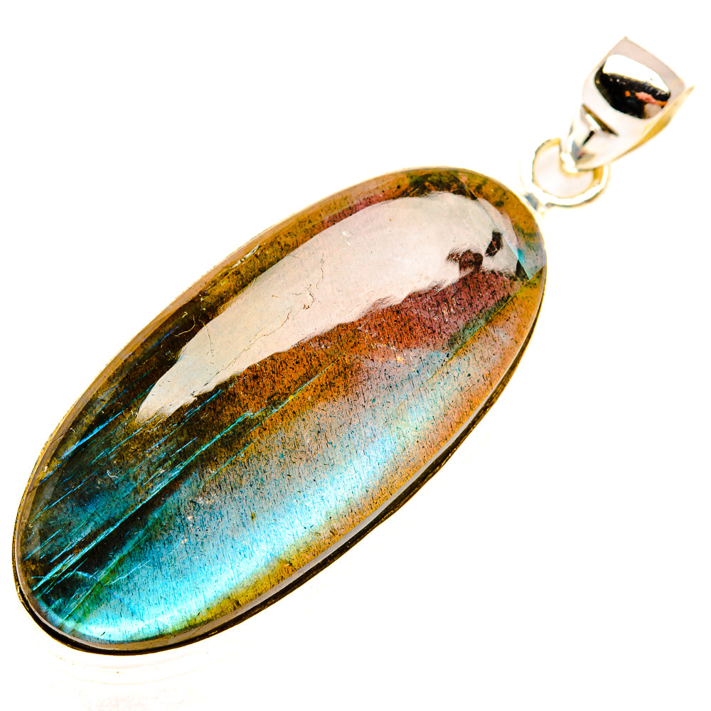 Labradorite Pendants handcrafted by Ana Silver Co - PD29132 - Photo 2