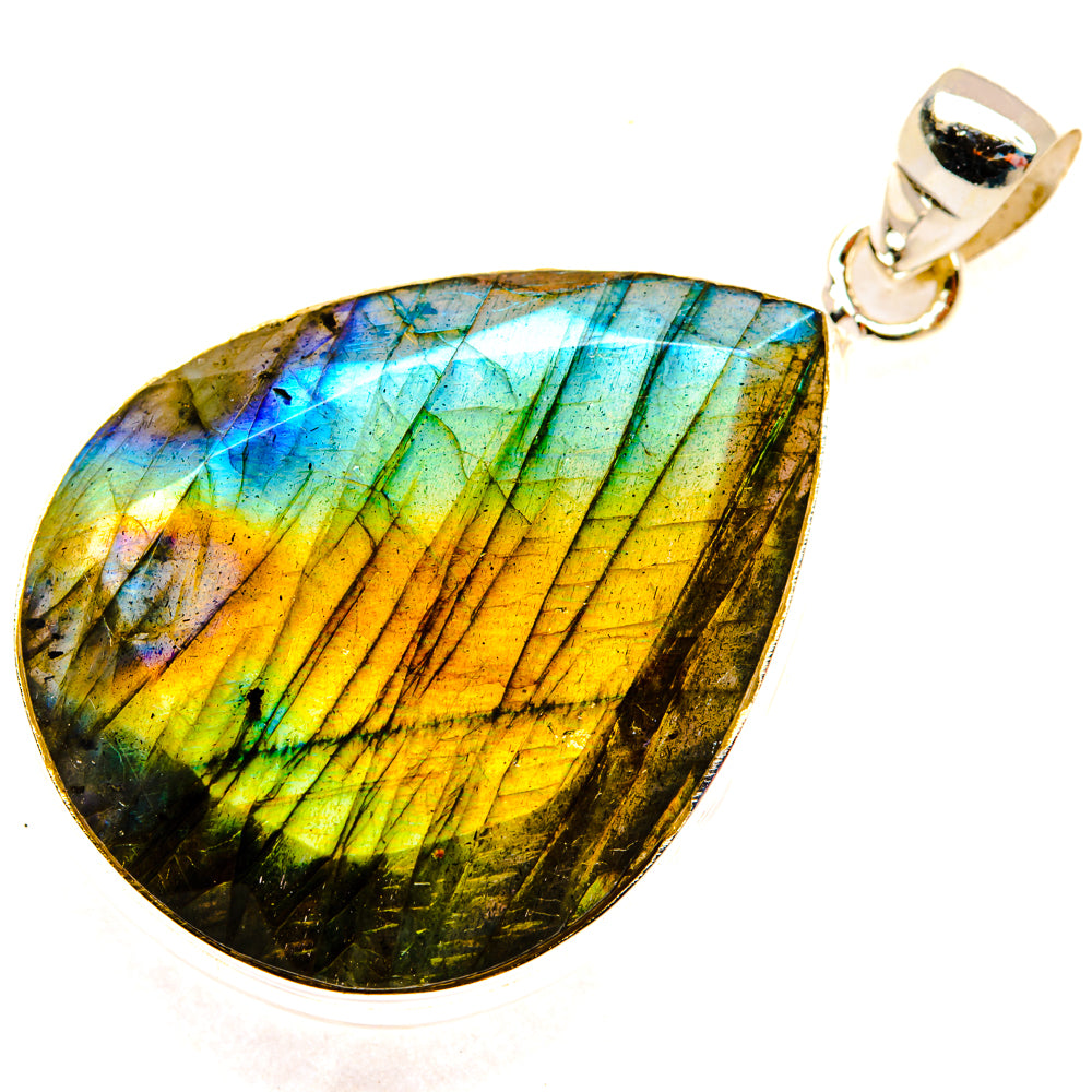 Labradorite Pendants handcrafted by Ana Silver Co - PD29329 - Photo 2