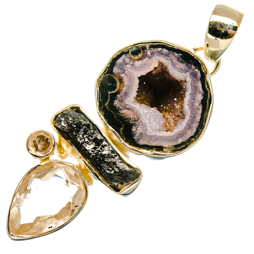 Coconut Geode Slice Pendants handcrafted by Ana Silver Co - PD29816 - Photo 2