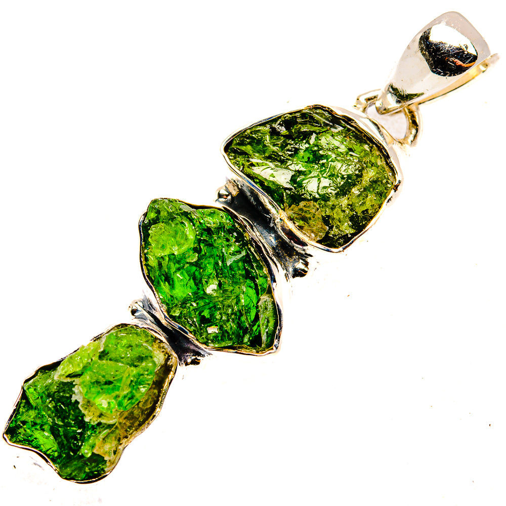 Chrome Diopside Pendants handcrafted by Ana Silver Co - PD30328 - Photo 2