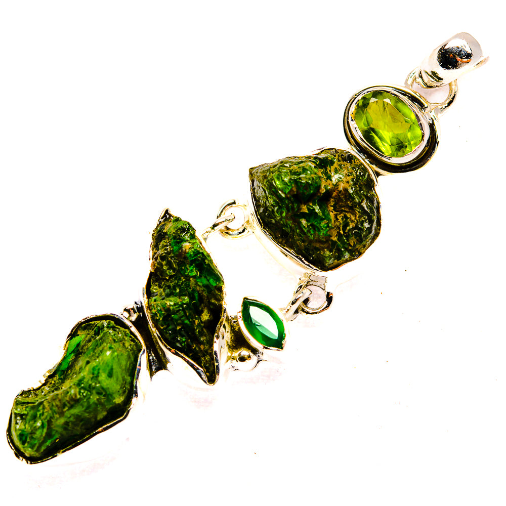 Chrome Diopside Pendants handcrafted by Ana Silver Co - PD31358 - Photo 2