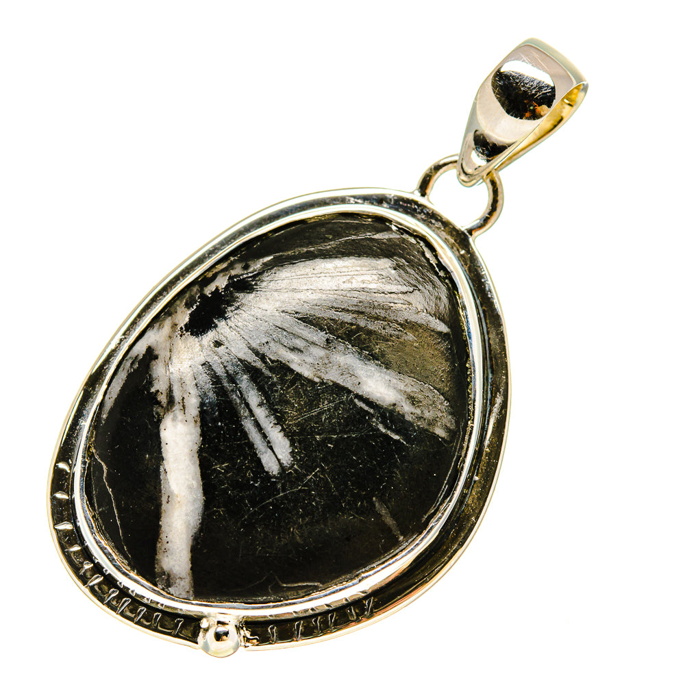 Chrysanthemum Stone Pendants handcrafted by Ana Silver Co - PD755852