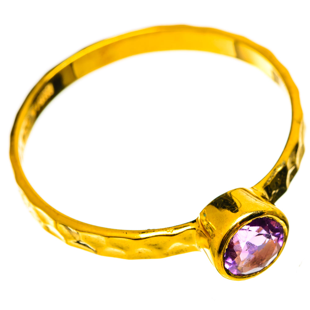 Gold-plated amethyst ring with faceted round purple gemstone