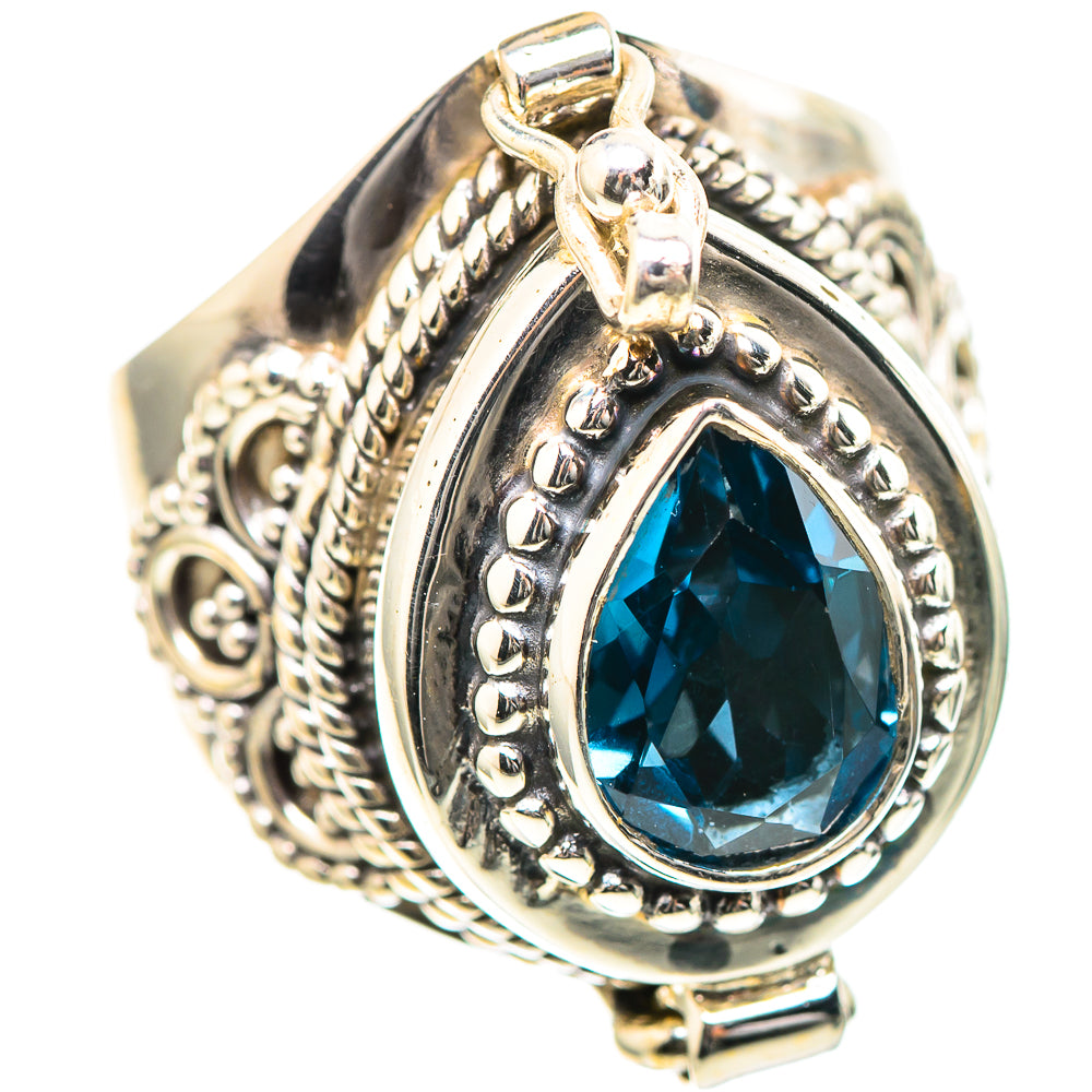 Blue Topaz Ring Size 7.75 (925 Sterling Silver) RING136622