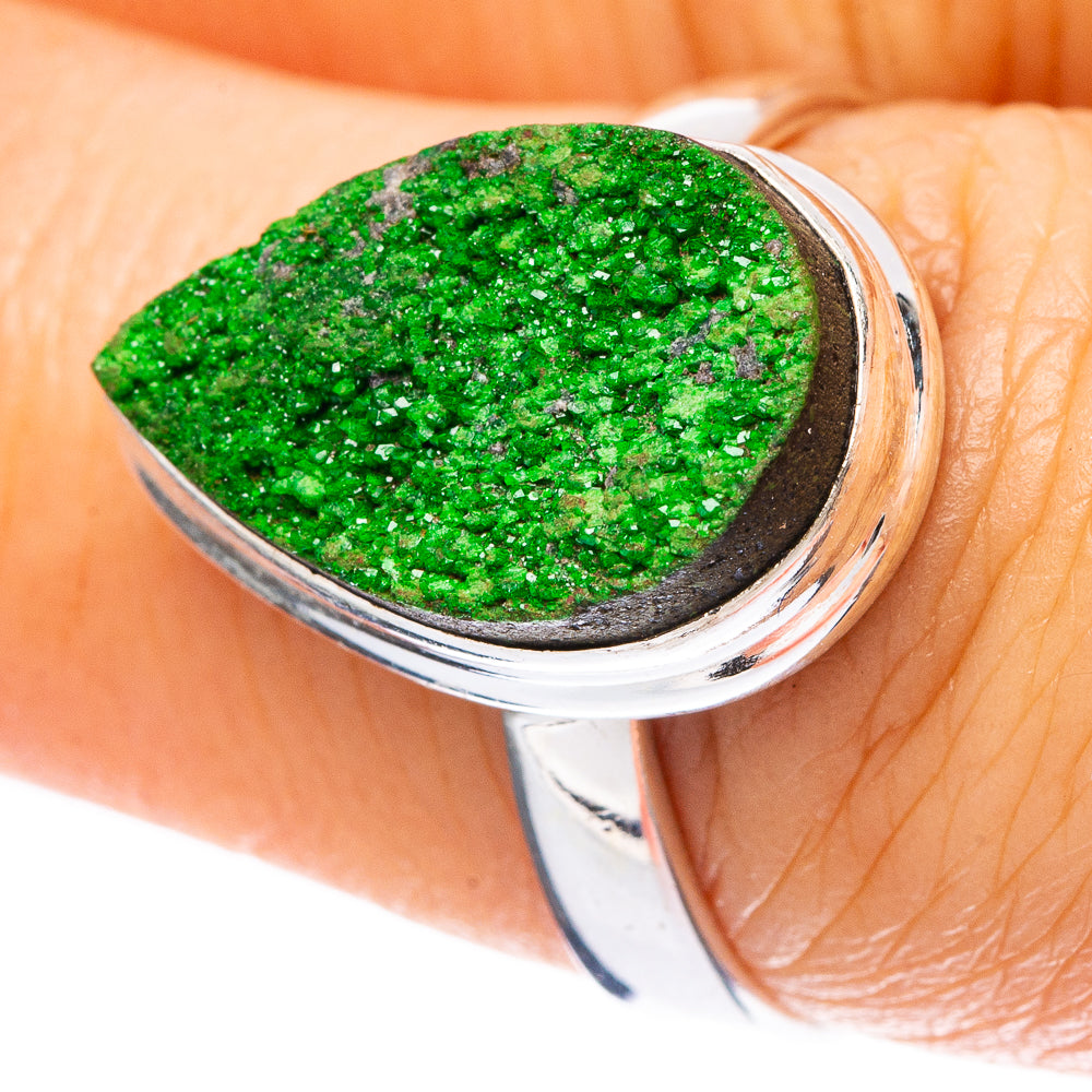 Rare Uvarovite Garnet Ring Size 7.25 (925 Sterling Silver) R4219
