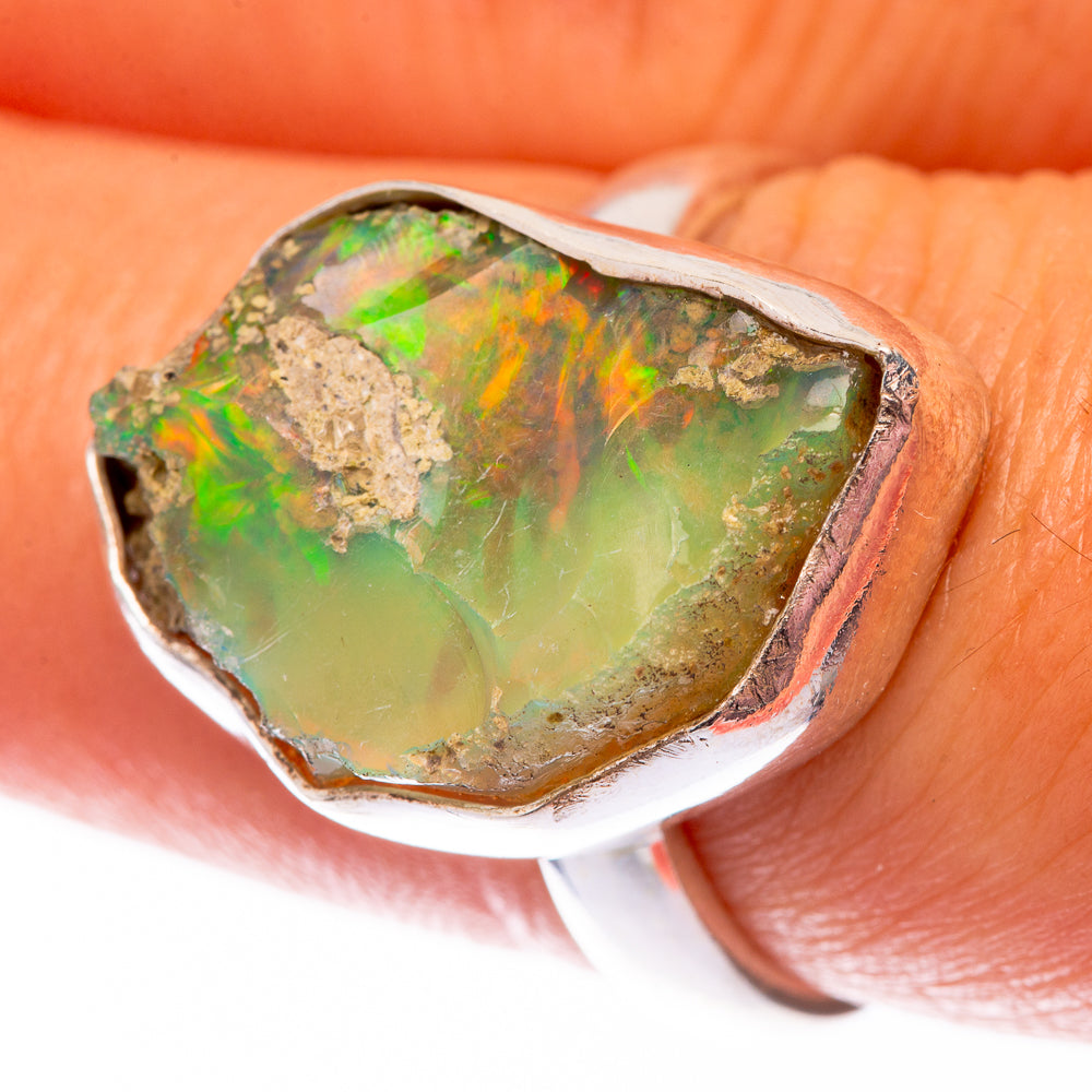 Raw Ethiopian Opal 925 Sterling Silver Ring Size 7 (925 Sterling Silver) RING140305