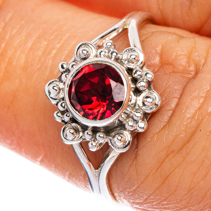 Garnet Dainty Ring Size 6.5 (925 Sterling Silver) R1092
