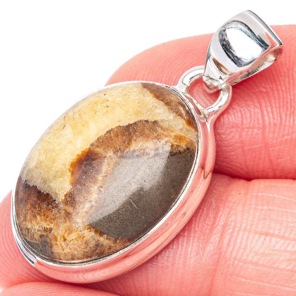 Septarian Pendant 1 1/4" (925 Sterling Silver) P40897