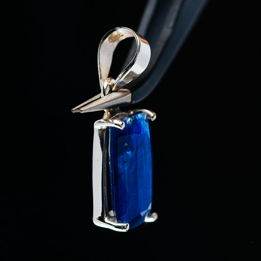 7.29ct Faceted Kyanite Pendant 1" (.925 Sterling Silver)