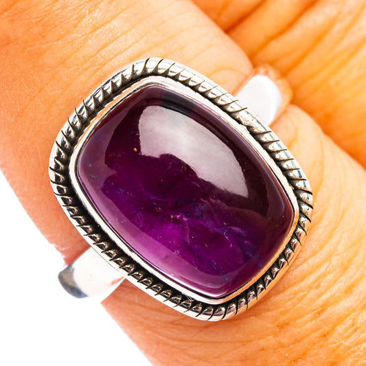Oval amethyst purple gemstone ring with .925 sterling silver ornate bezel, size 8.25