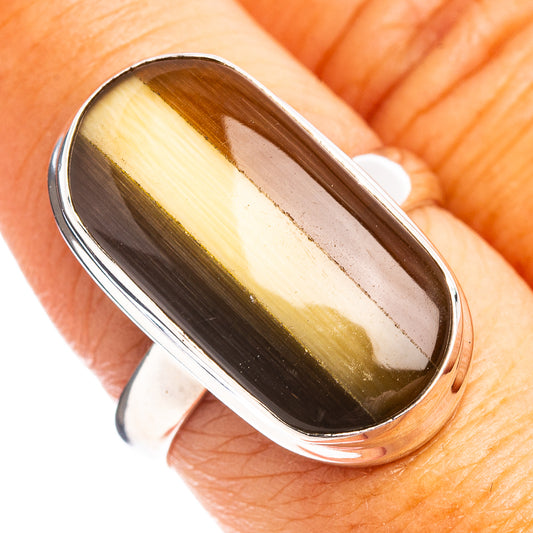Oval striped jasper cabochon ring in .925 sterling silver, size 8