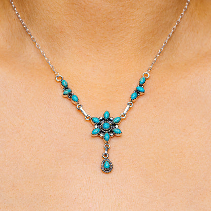 Southwestern Style Kingman Turquoise Necklace 17 to 19" (.925 Sterling Silver)