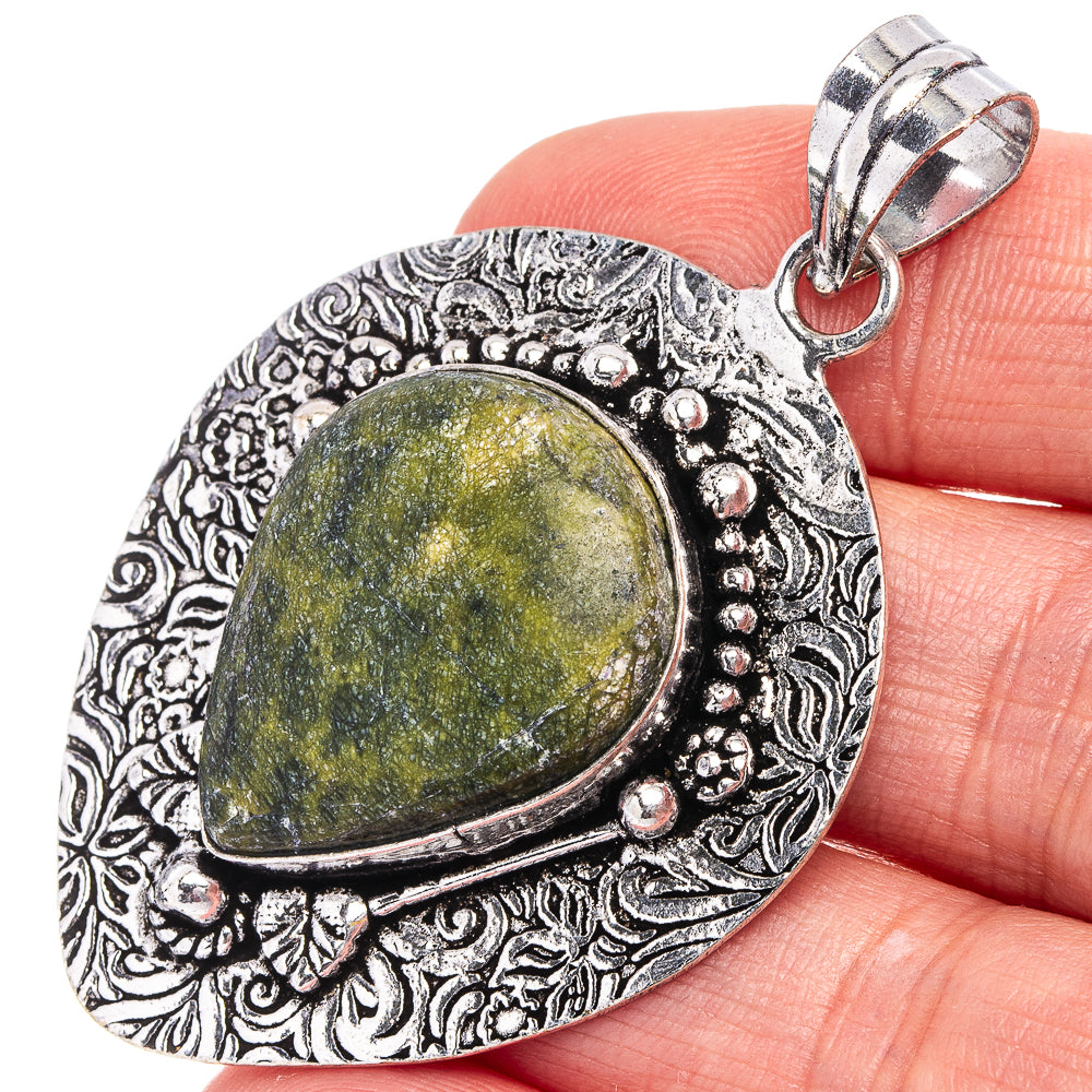 Gogunjula Pendant 2 1/4" (German Silver)