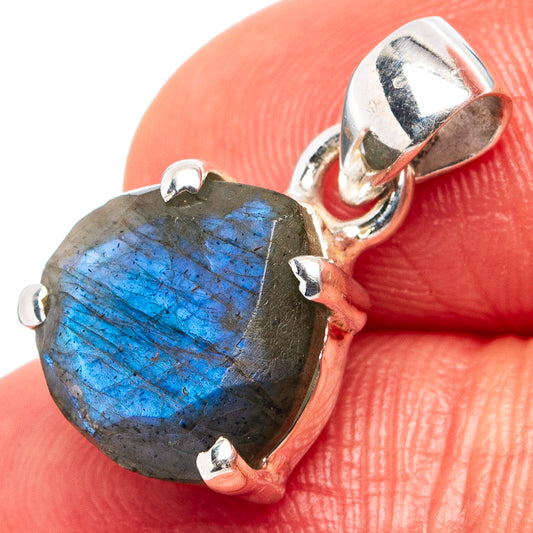 Sterling silver labradorite pendant with faceted oval stone and four-prong setting