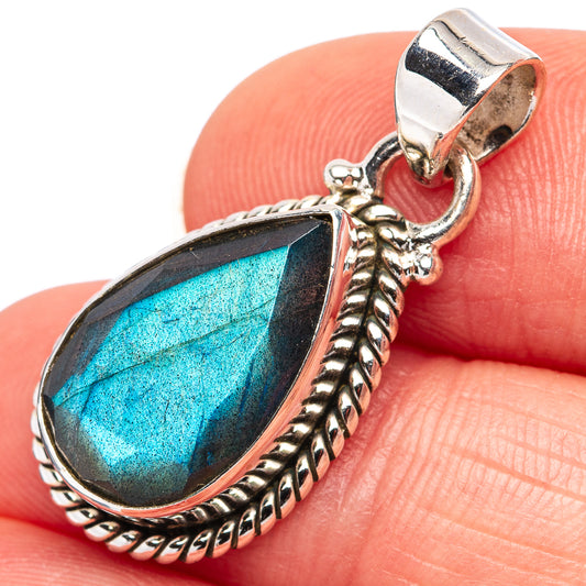 Labradorite pendant in .925 sterling silver, faceted blue teardrop with ornate rope border