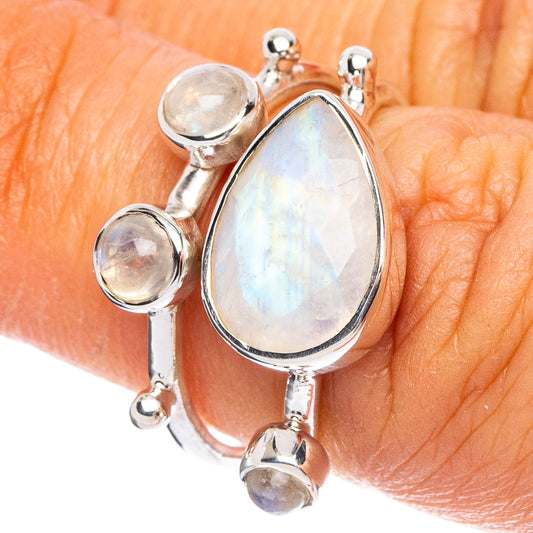 Rainbow Moonstone 925 Sterling Silver Premium Ring Size 6 (925 Sterling Silver) R6606