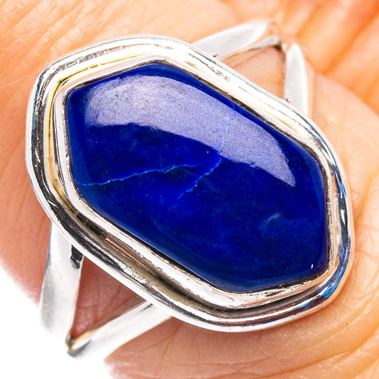 Sterling silver lapis lazuli ring close-up of oval blue stone in double frame