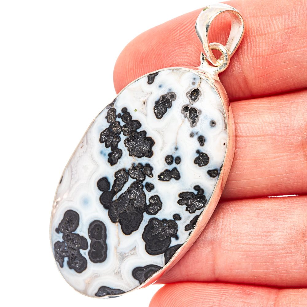 Medicine Bow Agate Pendant 2 1/8" (.925 Sterling Silver)