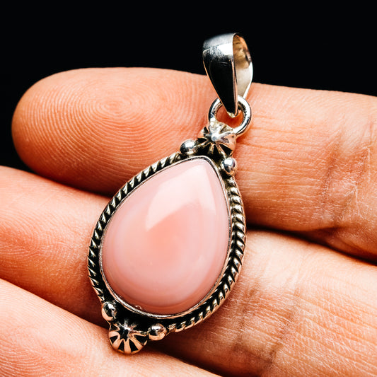 Queen conch shell pendant, pink teardrop cabochon in .925 sterling silver bezel
