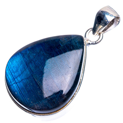 Labradorite Pendant 1 1/2" (925 Sterling Silver) P39217