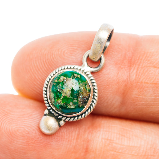 Sterling silver turquoise pendant with round green stone in rope bezel