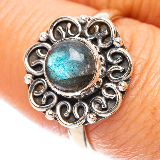 Labradorite Ring Size 7.75 (925 Sterling Silver) R5647