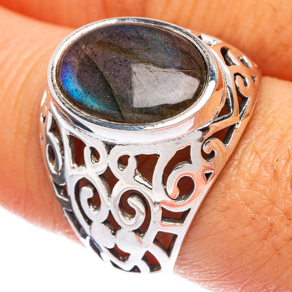 Labradorite Ring Size 7.75 (925 Sterling Silver) R146170