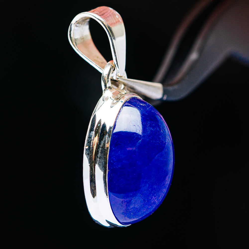 20ct Premium Tanzanite Pendant 1" (.925 Sterling Silver)
