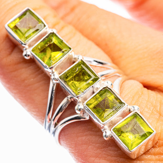 Peridot Ring Size 8 (925 Sterling Silver) R142056