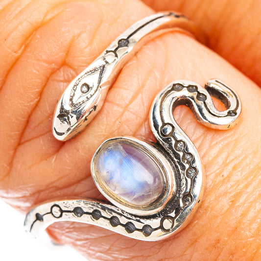 Snake dainty ring in .925 sterling silver with iridescent oval moonstone cabochon