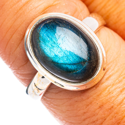 Oval labradorite ring in .925 sterling silver, blue-green flash gemstone bezel