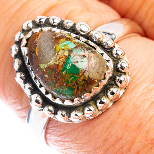 Native-style turquoise ring in .925 sterling silver, oval stone with green turquoise accents