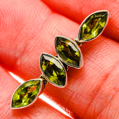 Peridot Dainty Pendant 1 1/8" (925 Sterling Silver) PD37823