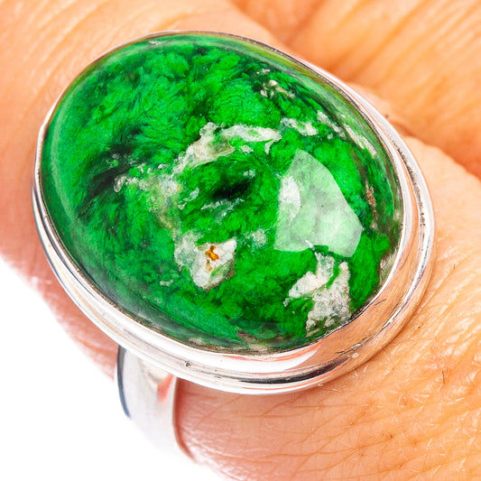 Oval green cabochon sterling silver ring, raised bezel setting