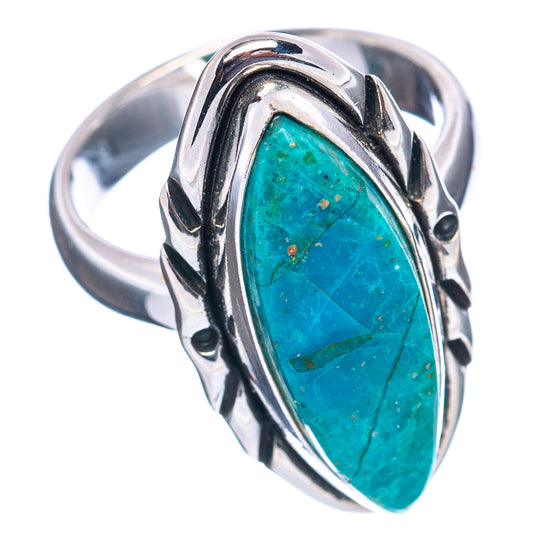 Oval turquoise-blue opal set in .925 sterling silver ring with carved side details