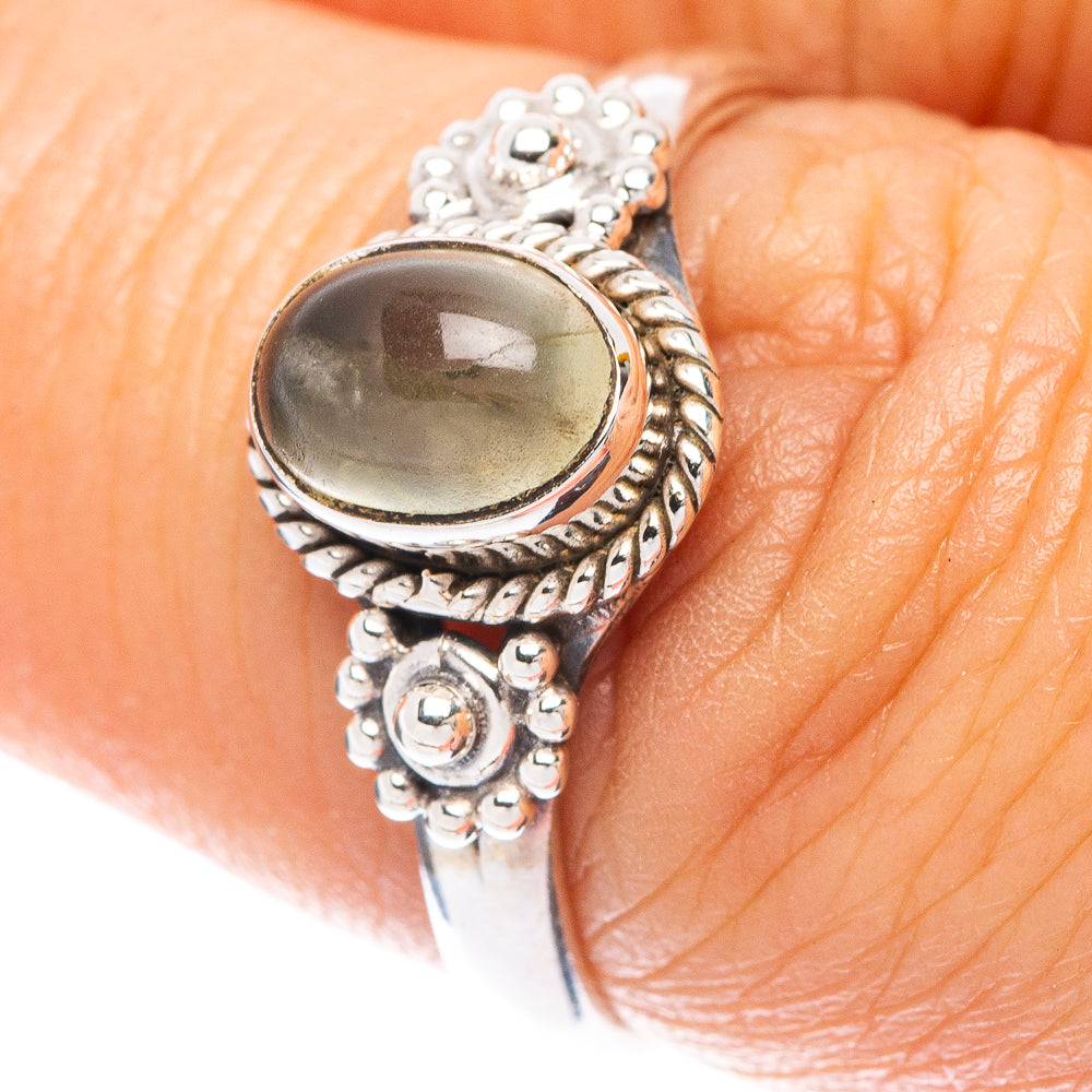 Prehnite Dainty Ring Size 6.75 (925 Sterling Silver) R5993