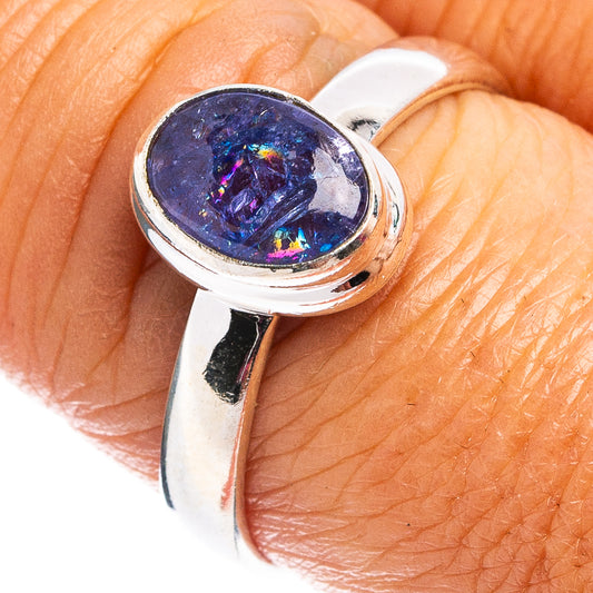 Round blue-violet tanzanite gemstone set in .925 silver ring, size 8.25